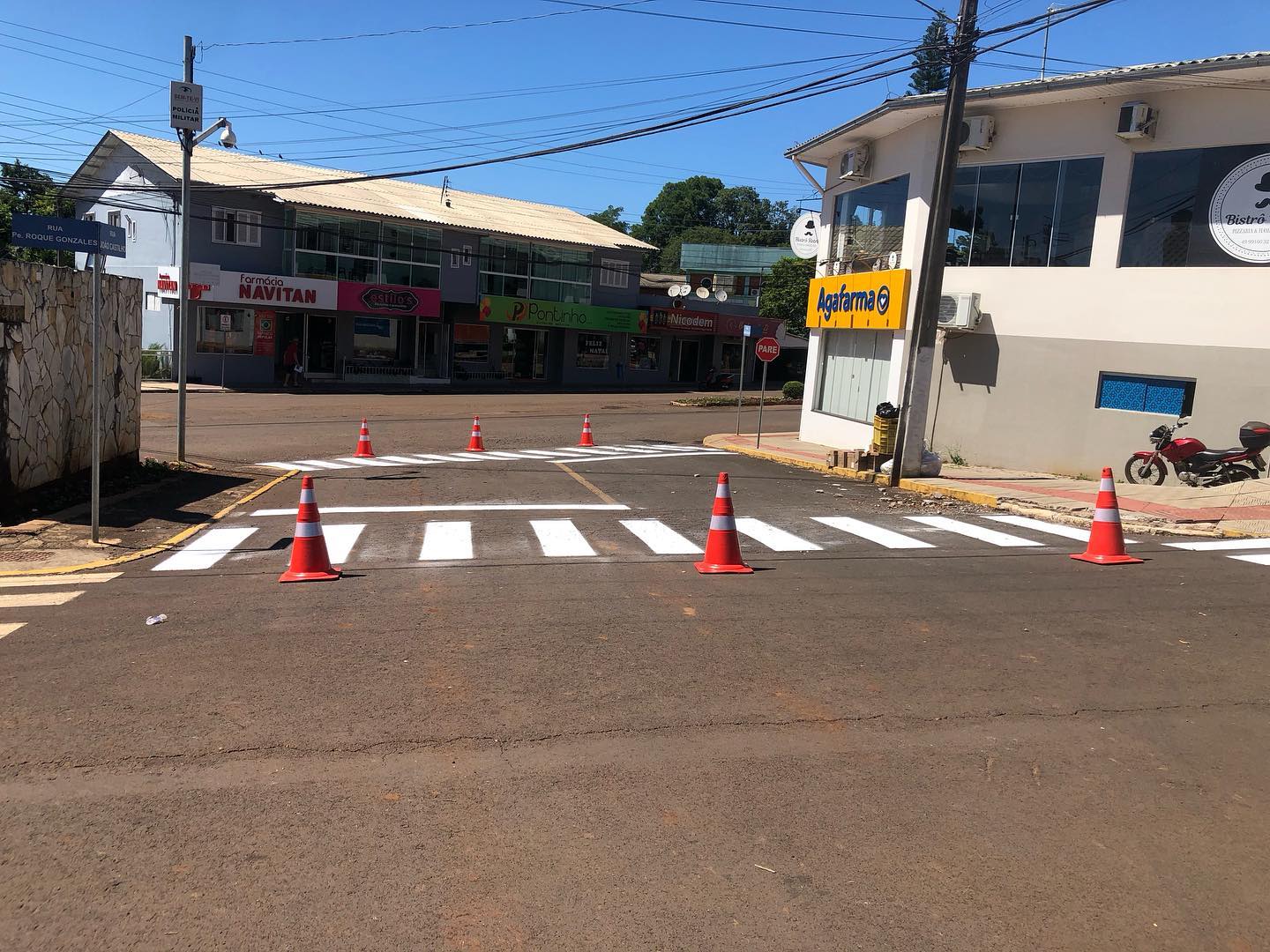 Faixas de pedestres são pintadas em Ipumirim para melhorar a